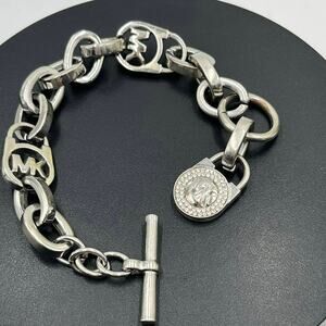 Michael Kors Silver Heritage Fulton Padlock Station Pave Crystal Toggle Bracelet